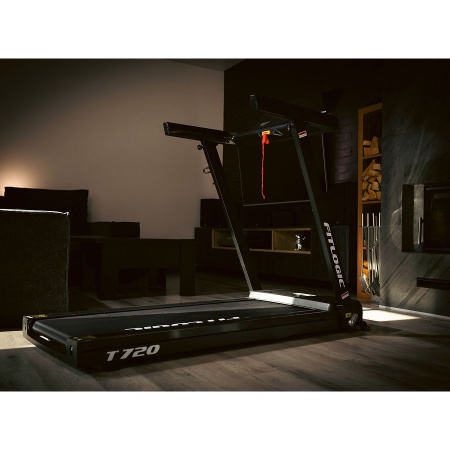 Картинка Беговая дорожка "FitLogic" T720 от магазина Sport-Power || Зображення Бігова доріжка "FitLogic" T720 від магазину Sport-Power
